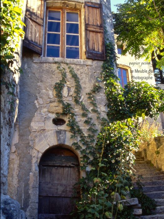 papier peint maison Lubéron