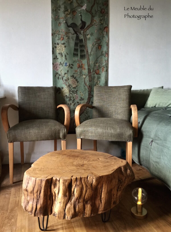 table rondin en chêne 50cm. Déco nature bois et tissus vert.
