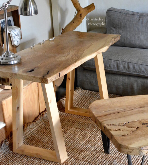 Bureau fabriqué sur mesure en bois massif. Frêne.