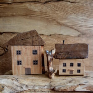Petites maisons en bois; Une déco originale avec des chutes de bois. Artisanat français.