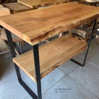 Meuble vasque en bois brut forme arbre. Bois massif de séquoia et pieds métal par artisans français.
