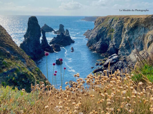Belle-Ile en mer, les aiguilles, de jour.